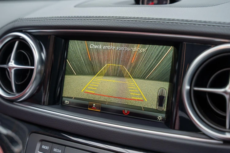 Vehicle Image 10