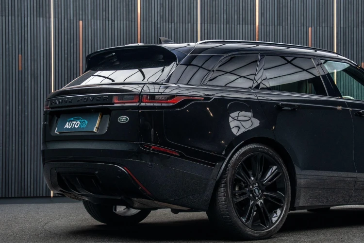 Vehicle Image 21