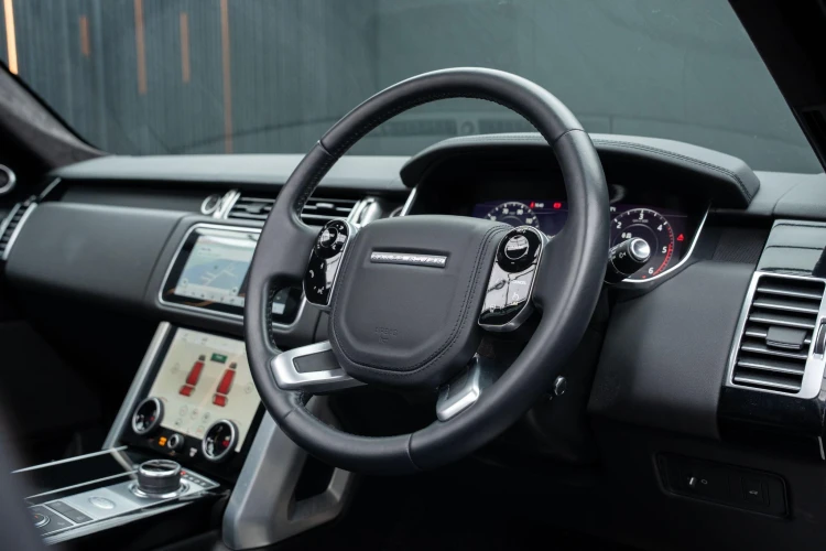 Vehicle Image 30