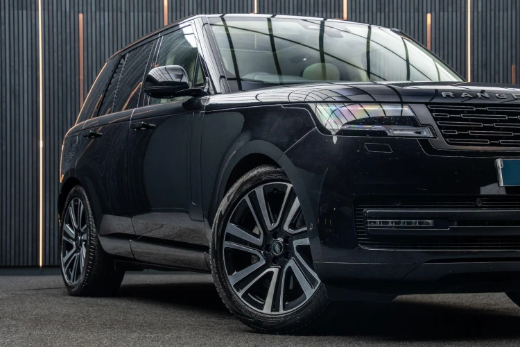 Vehicle Image 7
