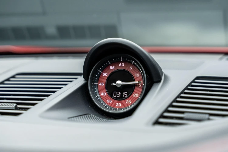 Vehicle Image 8
