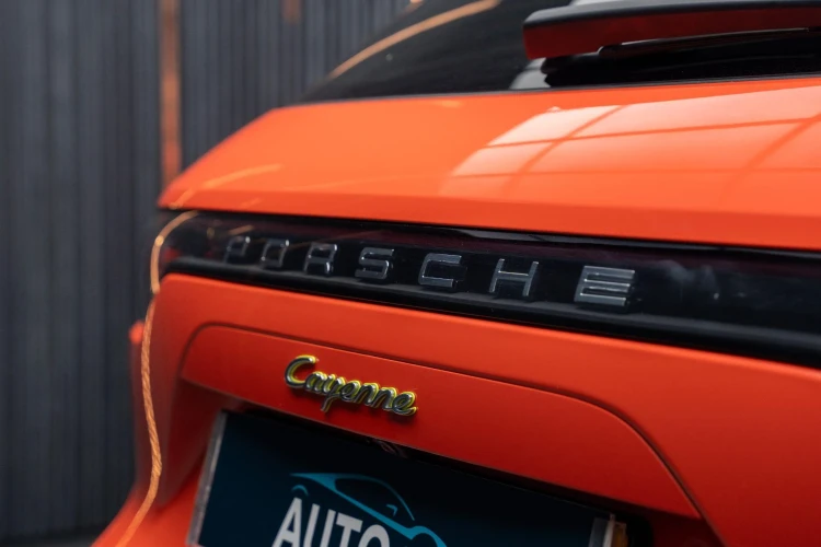 Vehicle Image 23
