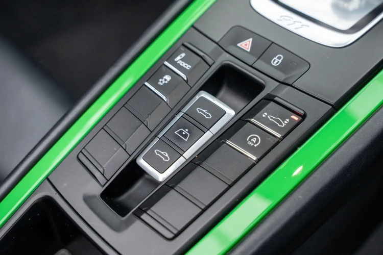 Vehicle Image 20