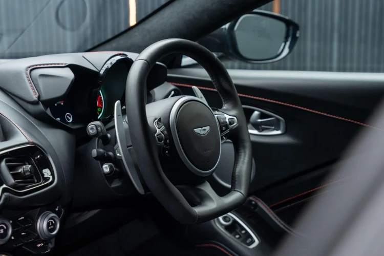 Vehicle Image 36