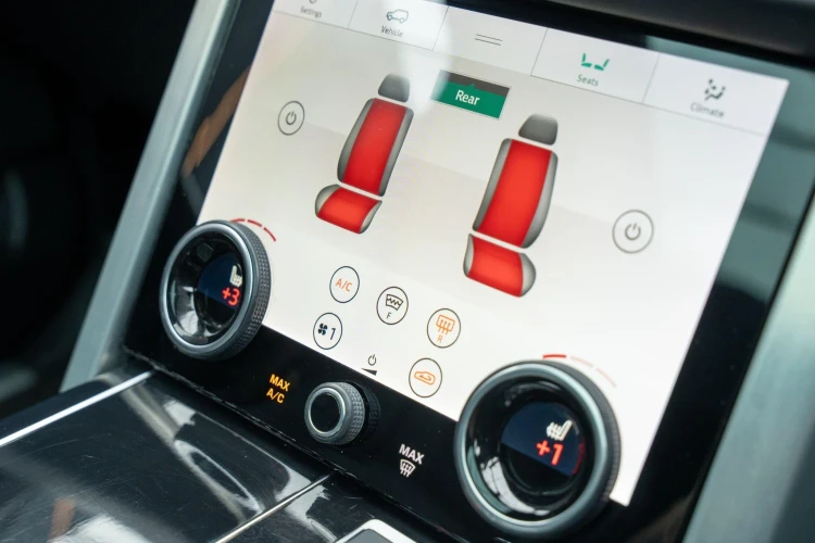 Vehicle Image 18