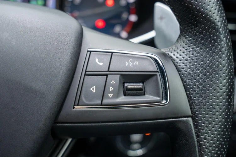 Vehicle Image 34