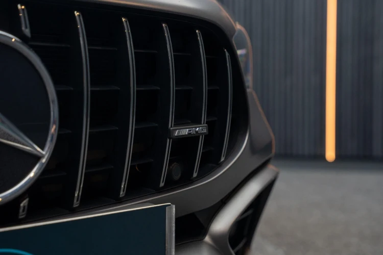 Vehicle Image 33