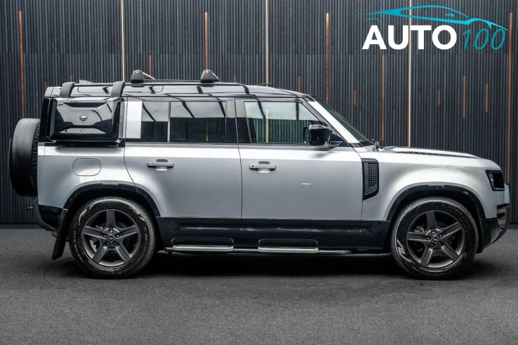 Vehicle Image 13