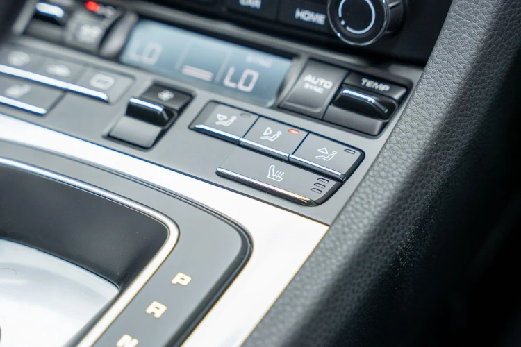 Vehicle Image 20