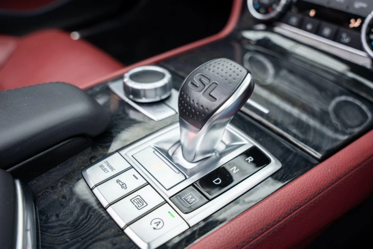 Vehicle Image 30