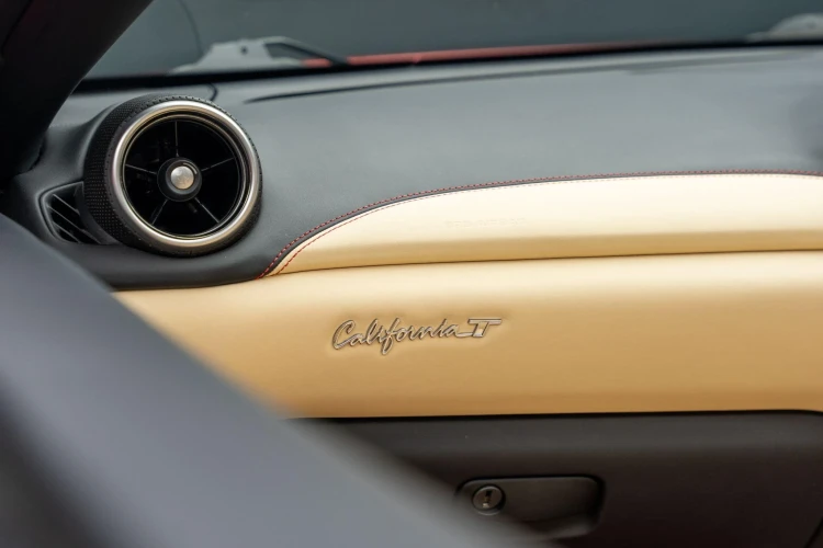 Vehicle Image 41