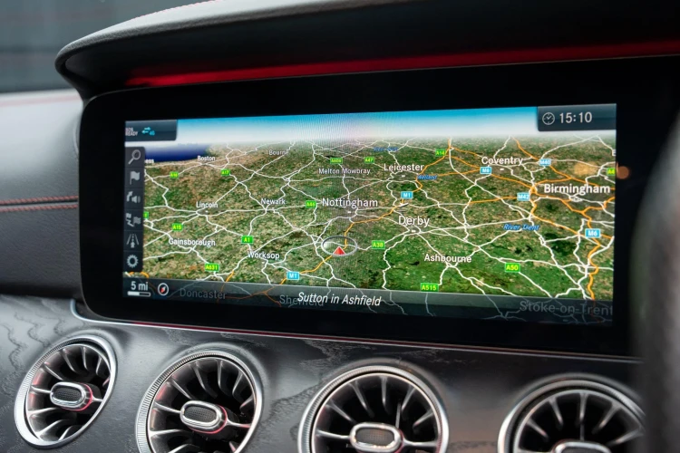 Vehicle Image 10