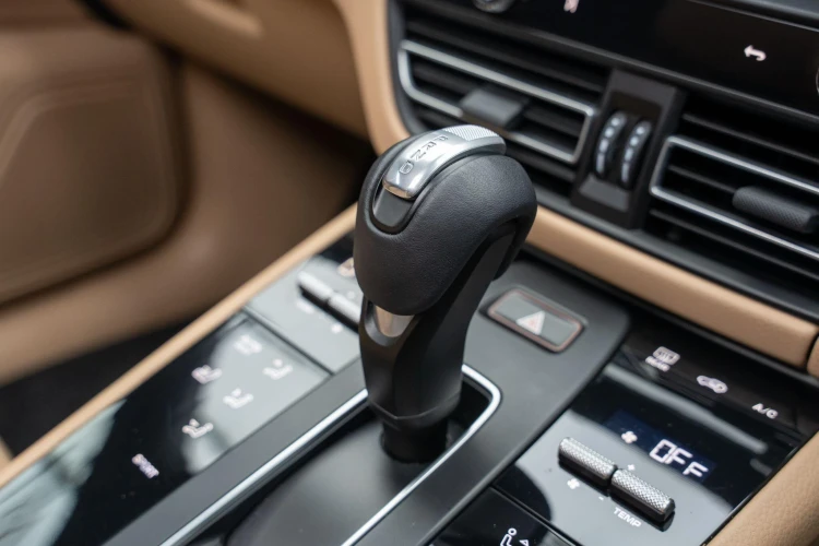 Vehicle Image 20