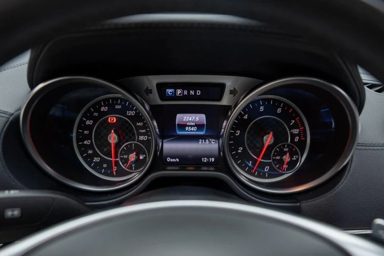 Vehicle Image 35