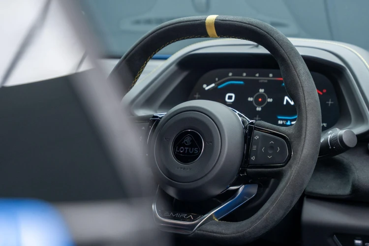 Vehicle Image 39
