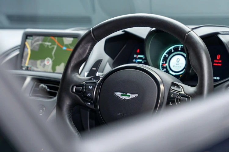 Vehicle Image 35