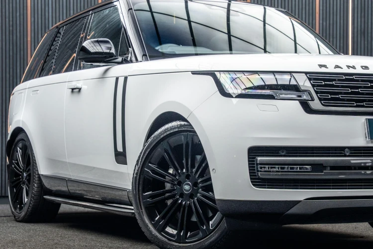 Vehicle Image 7