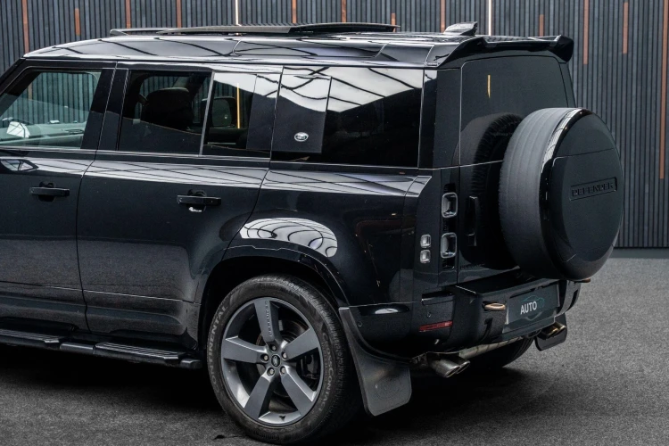 Vehicle Image 19
