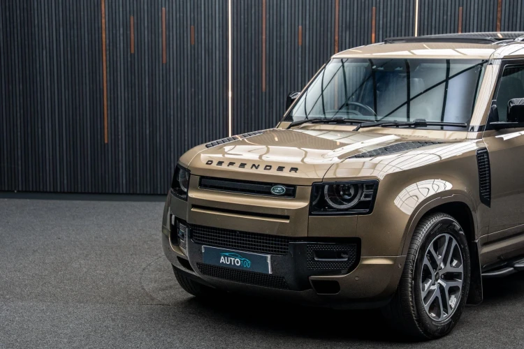 Vehicle Image 5
