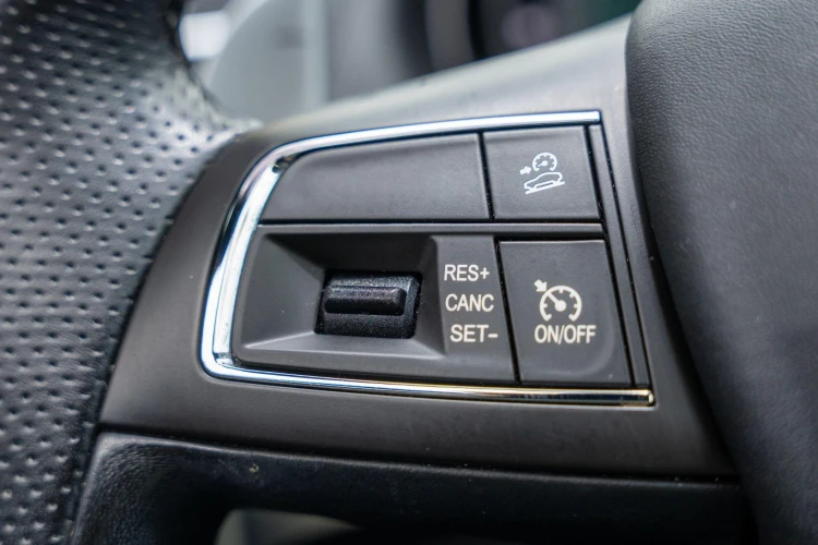 Vehicle Image 32