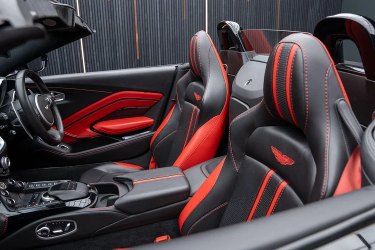 Vehicle Image 36
