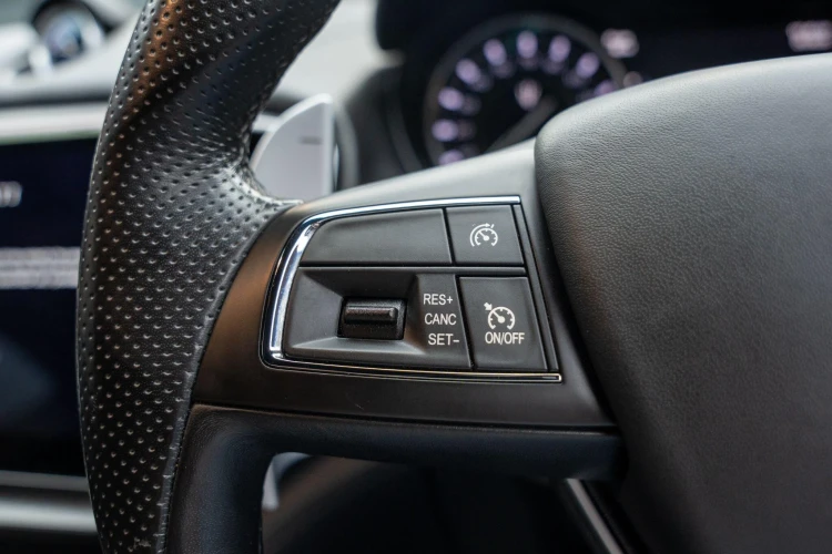 Vehicle Image 24