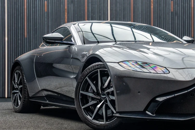 Vehicle Image 7