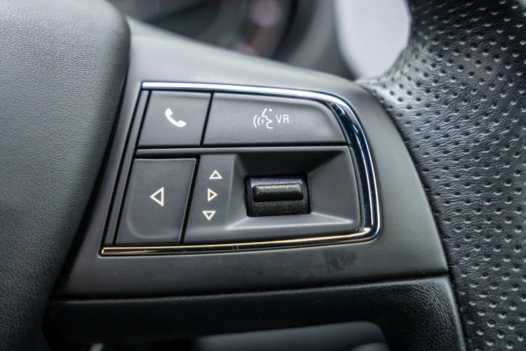 Vehicle Image 36