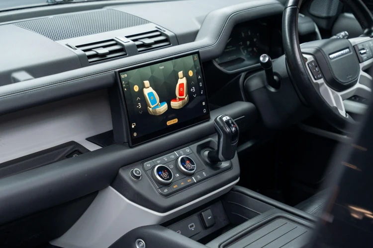 Vehicle Image 30