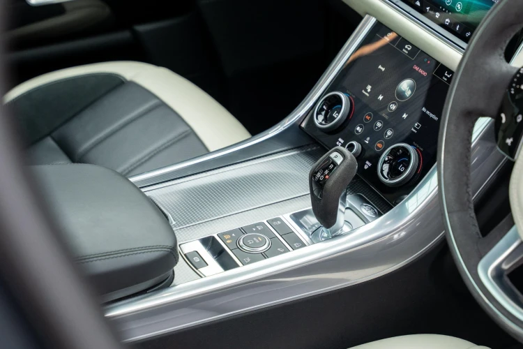 Vehicle Image 37