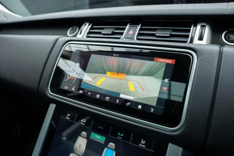 Vehicle Image 8