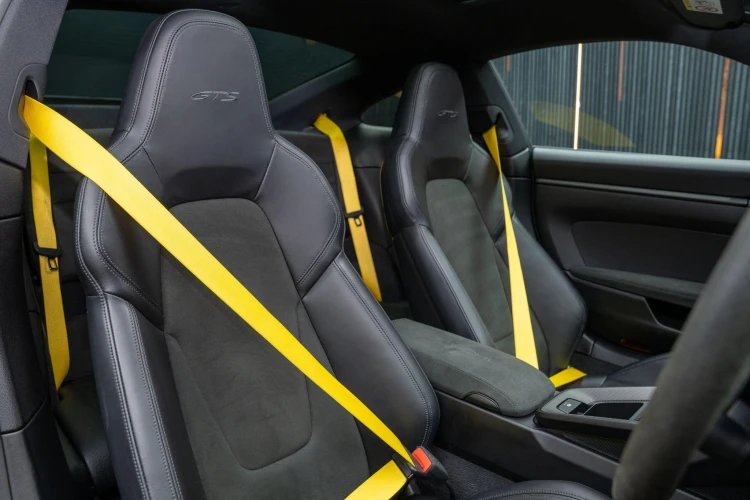 Vehicle Image 36