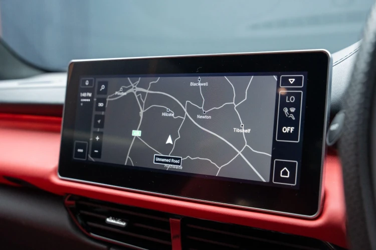 Vehicle Image 8