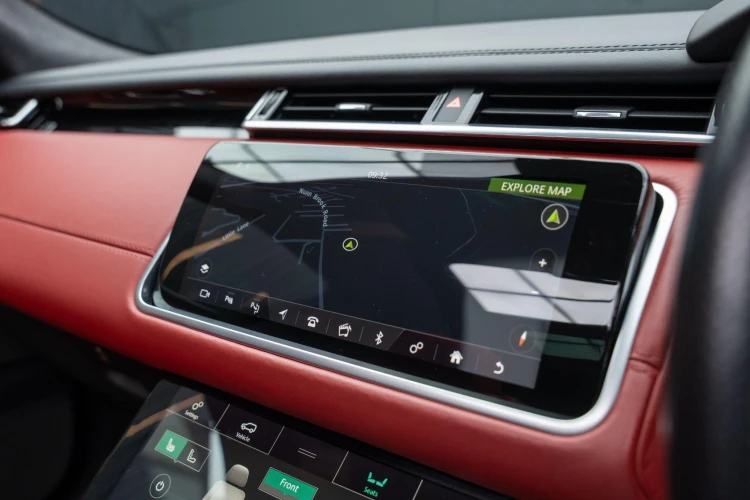 Vehicle Image 10