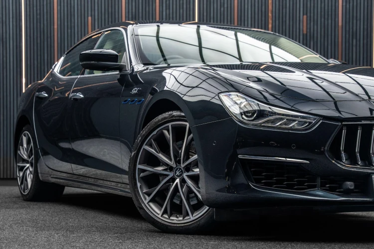Vehicle Image 7