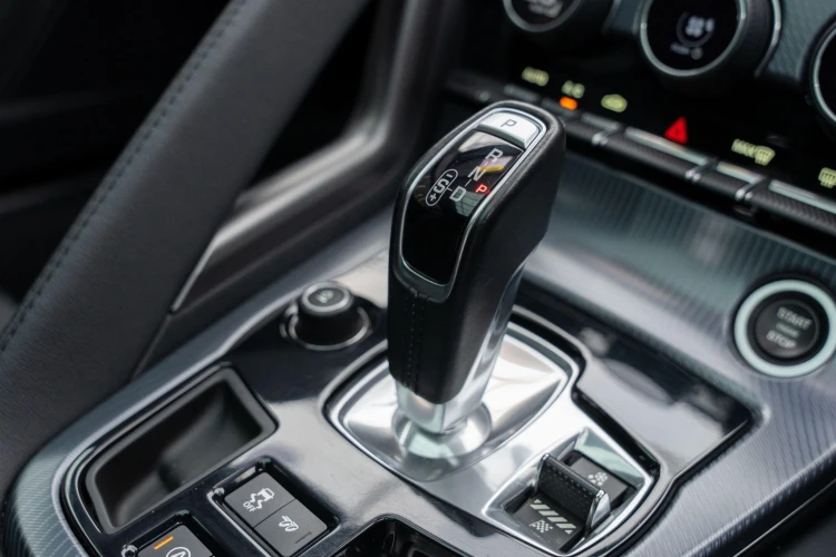 Vehicle Image 18