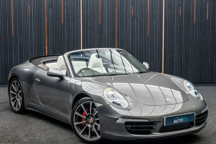 Vehicle Image 9