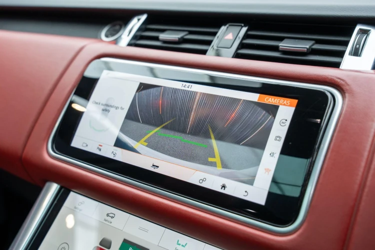 Vehicle Image 6
