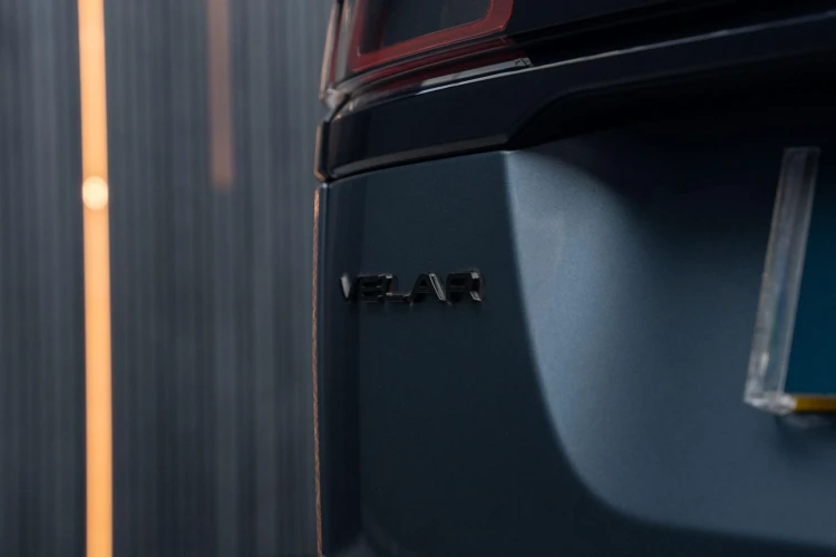 Vehicle Image 31