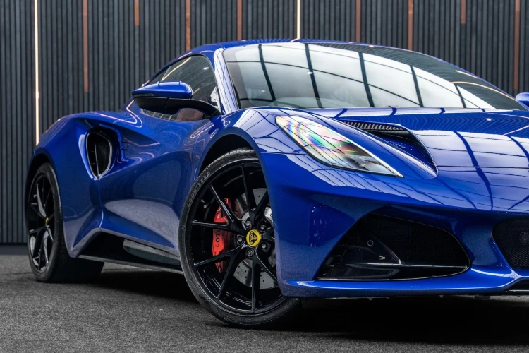 Vehicle Image 7