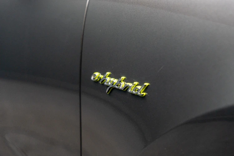 Vehicle Image 21
