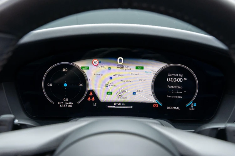 Vehicle Image 12