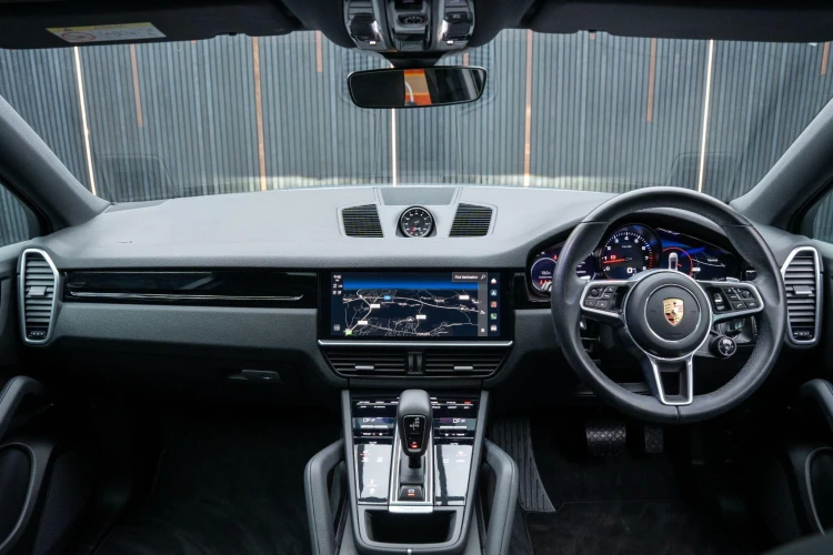 Vehicle Image 35