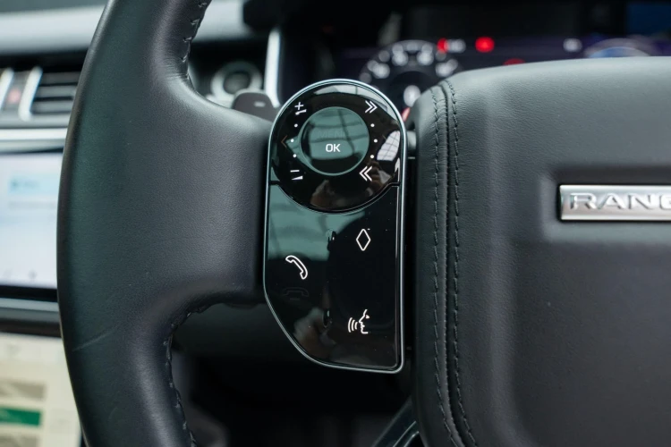 Vehicle Image 30