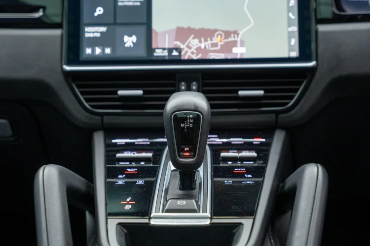 Vehicle Image 40