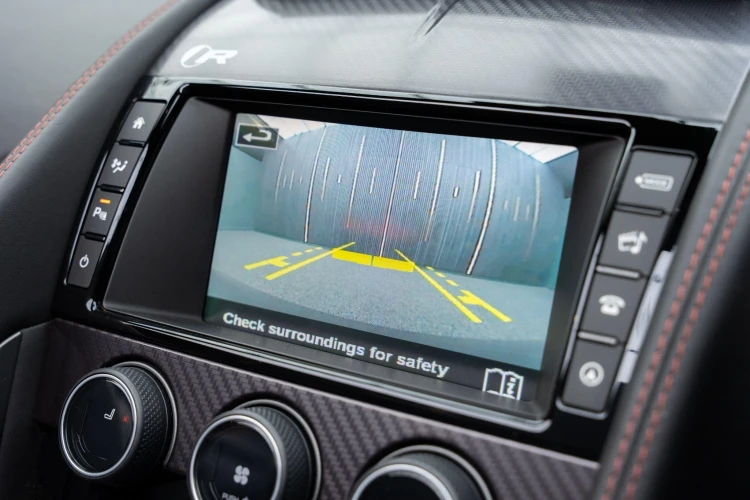 Vehicle Image 10