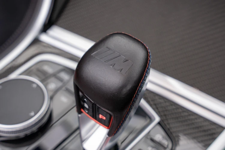 Vehicle Image 40