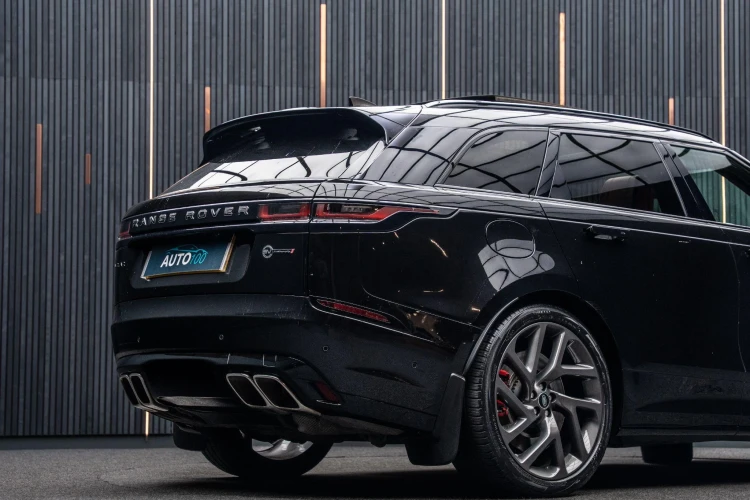 Vehicle Image 21