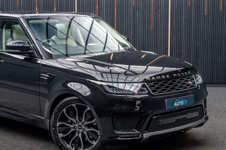 Vehicle Image 9