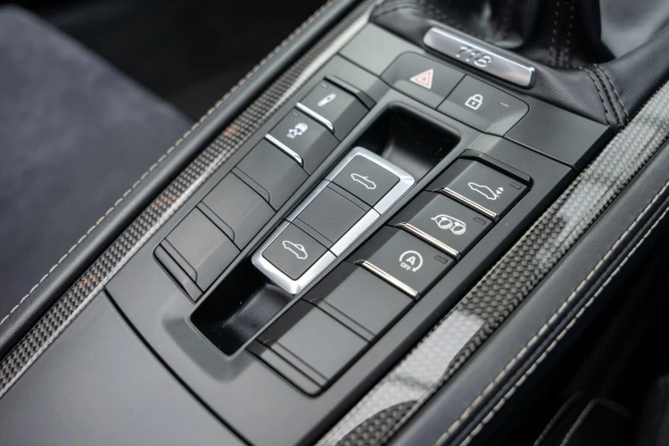 Vehicle Image 39